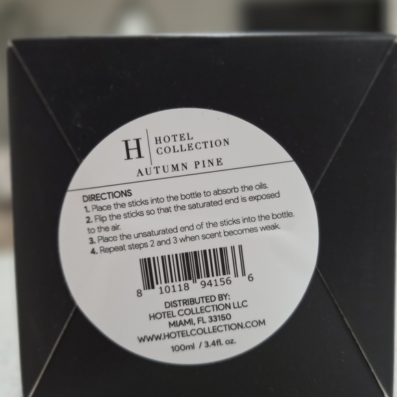 Hotel Collection Reed Diffuser - Black - Picture 2 of 4